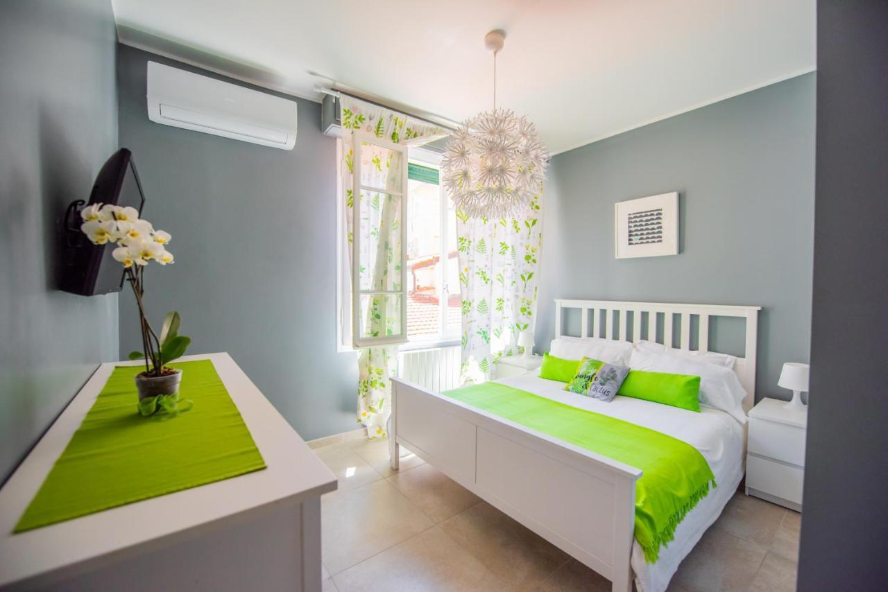 Beach Apartment In The Center Sanremo Exterior foto